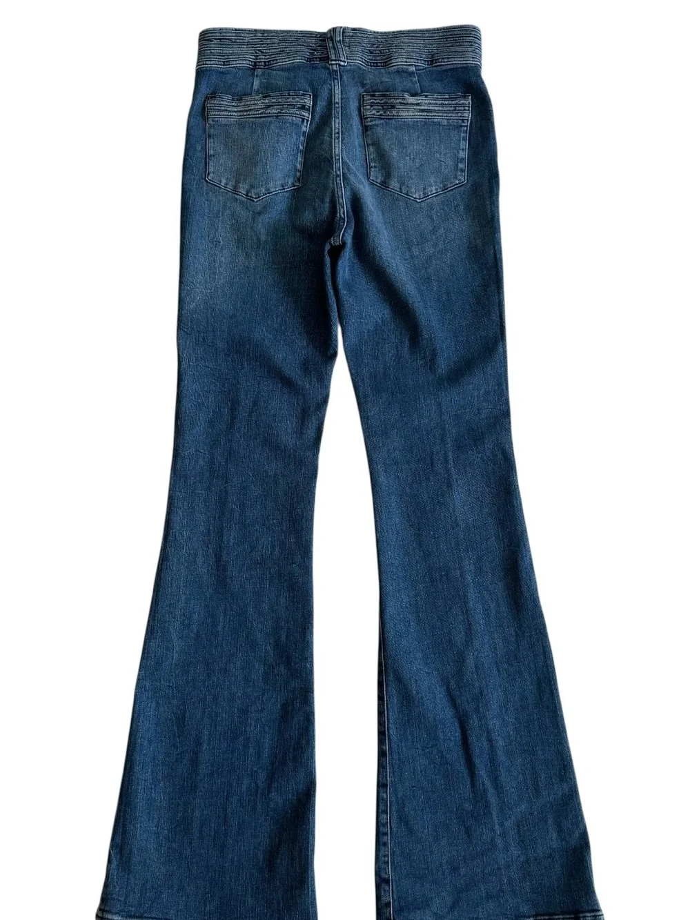 🆕 FRAME Le High Flare Triplebinding Jeans